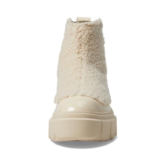 $249 Sorel - Caribou™ X Boot Chelsea lug Cozy - cream ivory shearling Size 9.5 - Picture 4 of 15